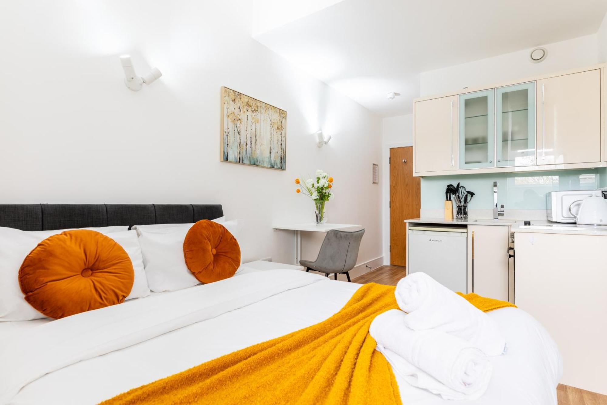 Clarges- Hsk Suites Londyn Zewnętrze zdjęcie
