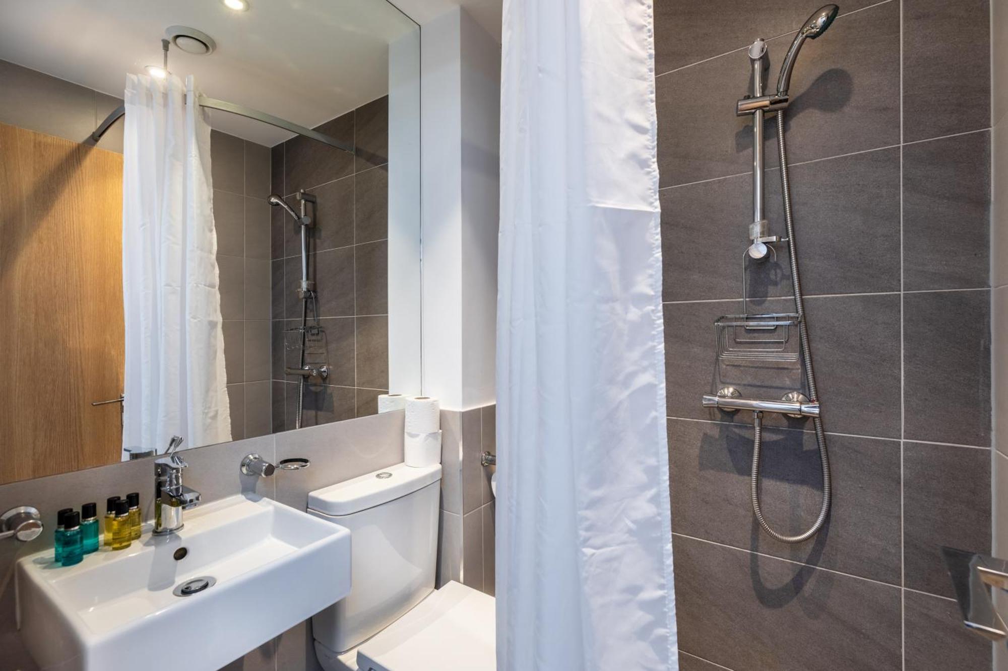 Clarges- Hsk Suites Londyn Zewnętrze zdjęcie
