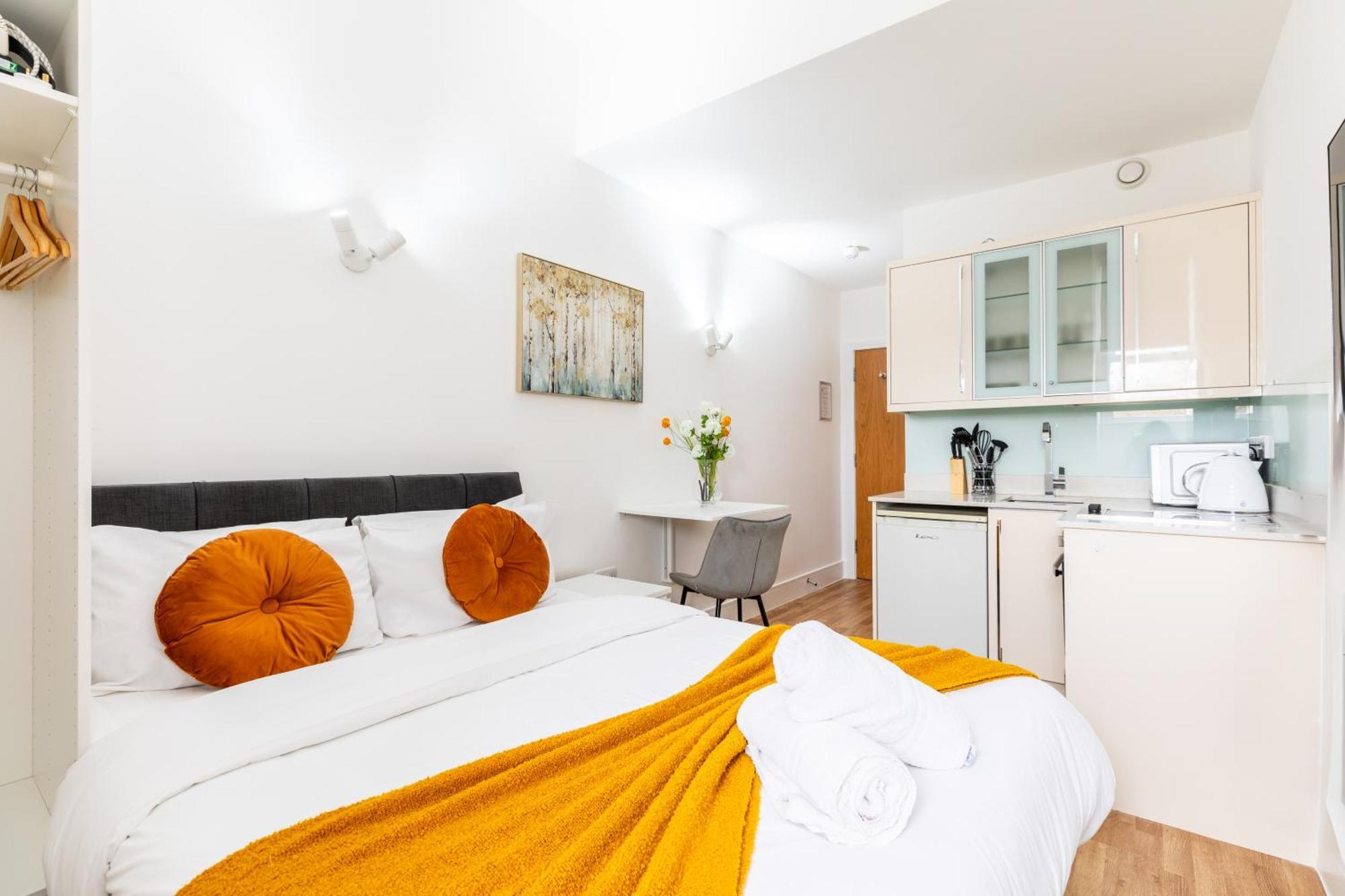 Clarges- Hsk Suites Londyn Zewnętrze zdjęcie