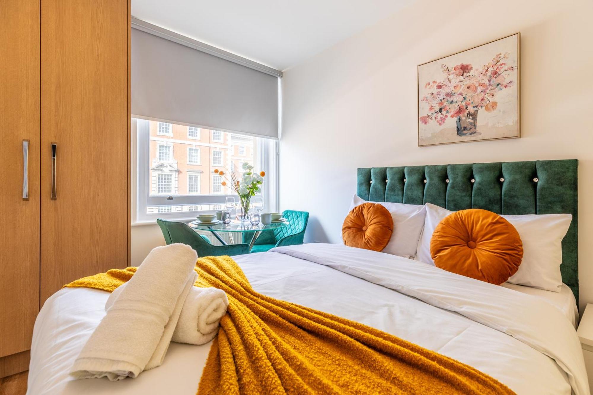 Clarges- Hsk Suites Londyn Zewnętrze zdjęcie