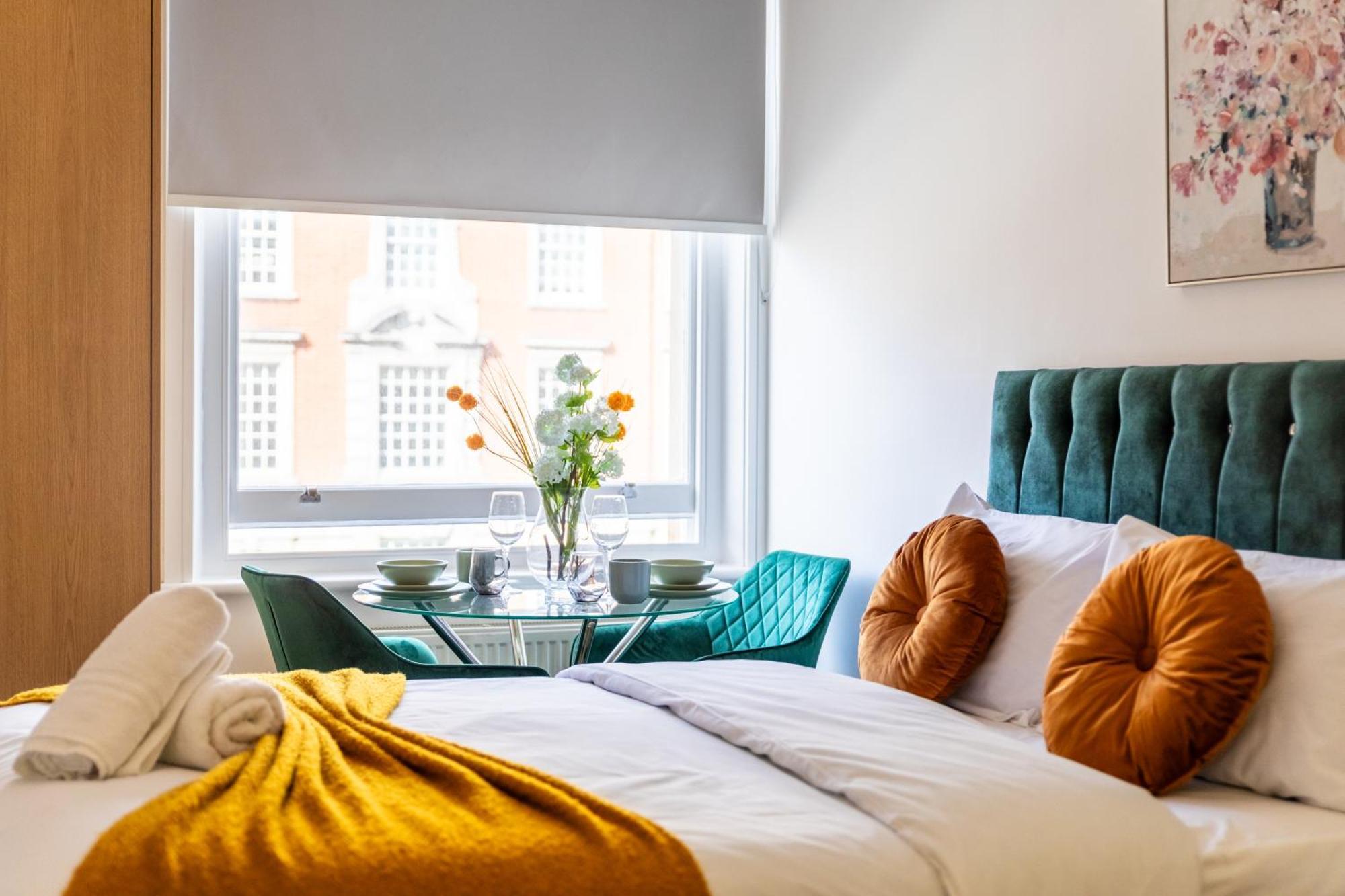 Clarges- Hsk Suites Londyn Zewnętrze zdjęcie