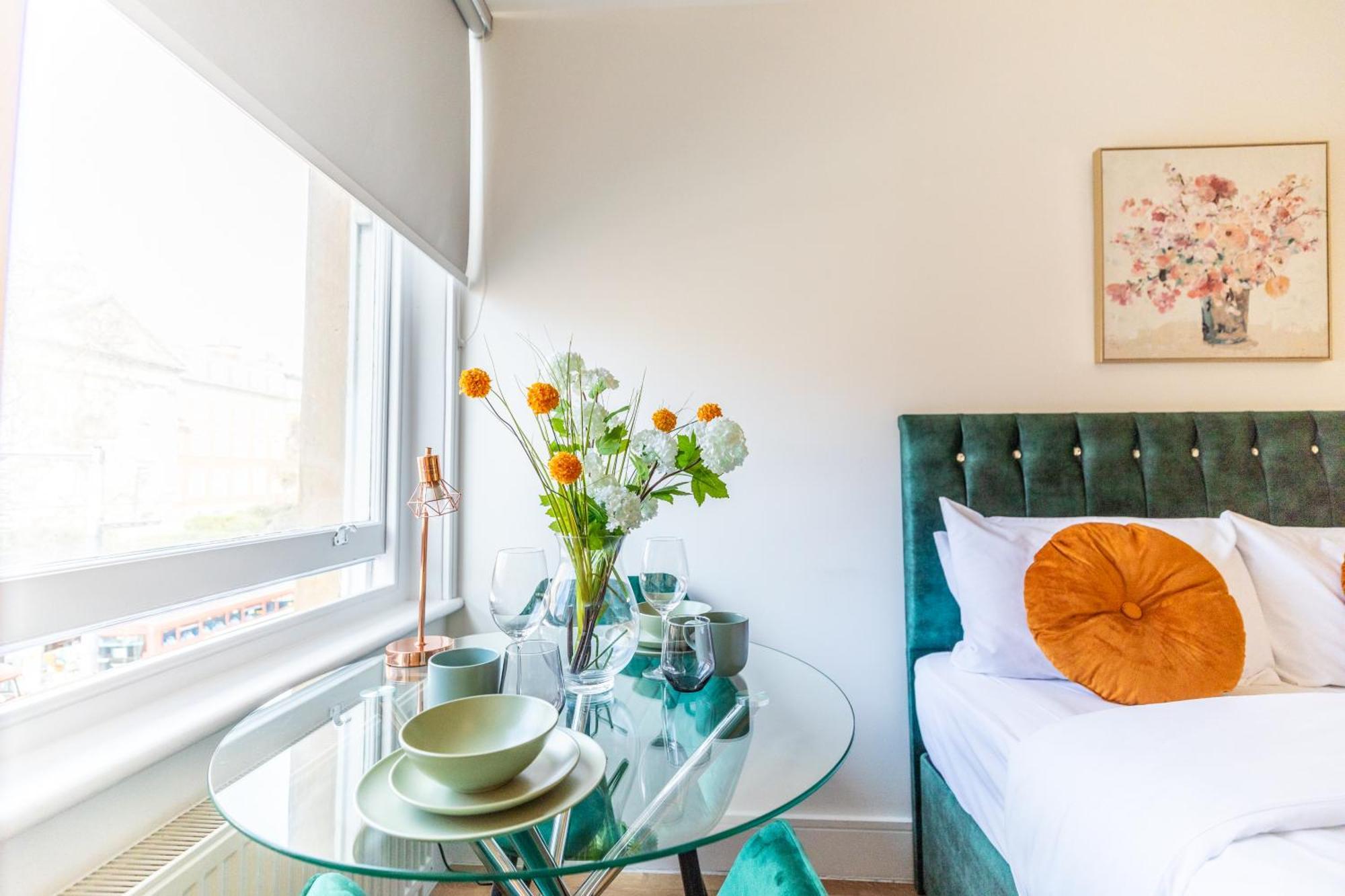 Clarges- Hsk Suites Londyn Zewnętrze zdjęcie