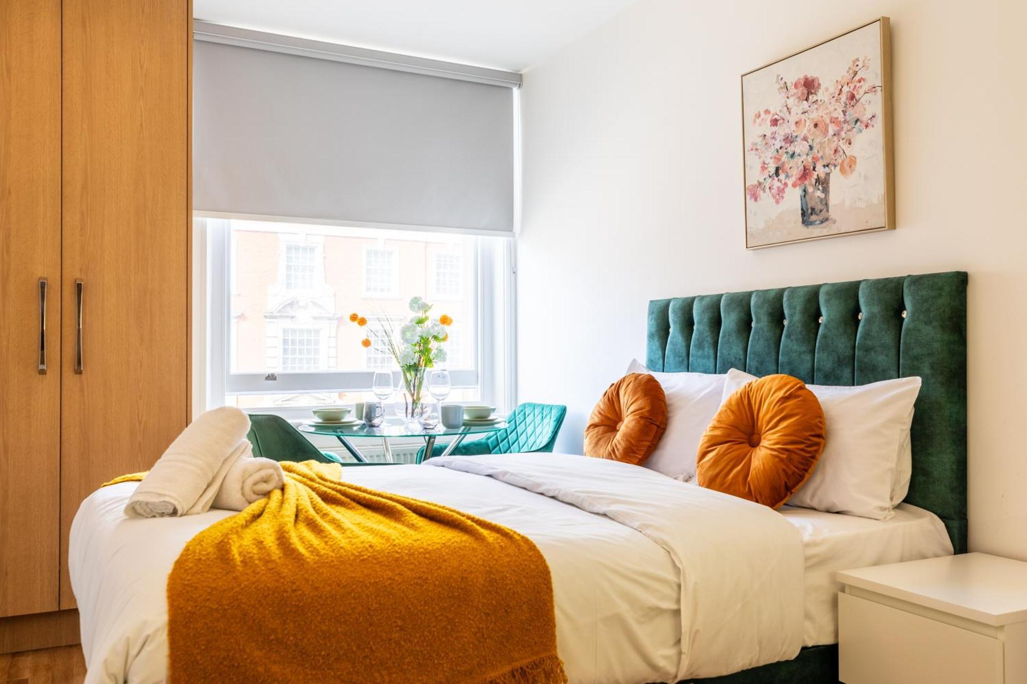 Clarges- Hsk Suites Londyn Zewnętrze zdjęcie